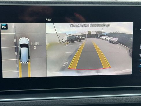 Used 2022 Mercedes-Benz GLS 450 4MATIC image 27