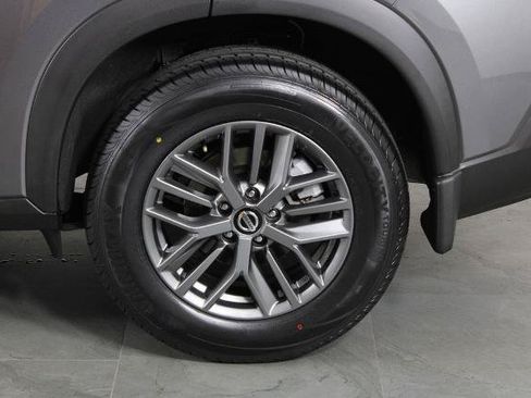 Certified 2021 Nissan Rogue S FWD image 15