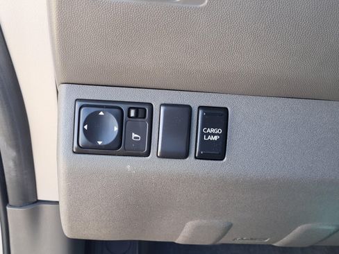 Used 2005 Nissan Frontier SE w/ (P01) Power Pkg RWD image 11