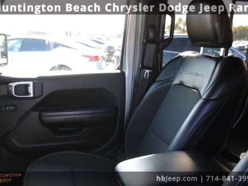 Used 2021 Jeep Wrangler Unlimited Sport image 30
