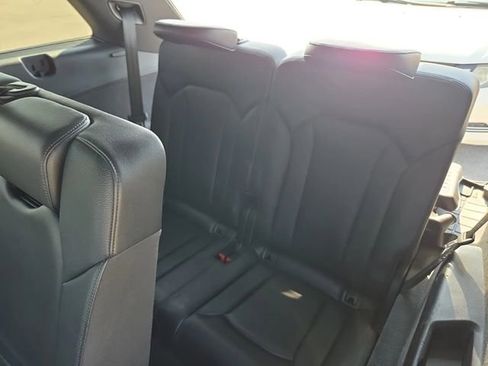 Used 2018 Audi Q7 3.0T Prestige image 10