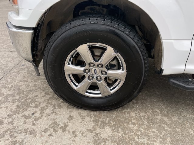 Used 2018 Ford F150 XLT w/ Equipment Group 302A Luxury AWD/4WD image 29