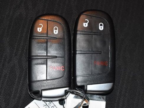 Certified 2024 Dodge Durango SXT image 22