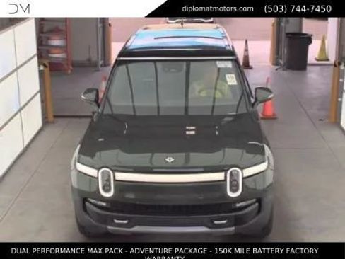 Used 2024 Rivian R1S Adventure AWD/4WD image 2