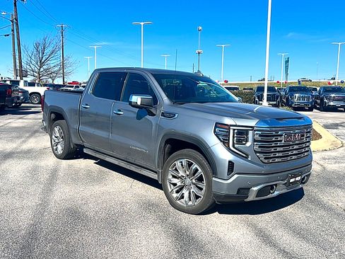 Used 2024 GMC Sierra 1500 Denali w/ Denali Reserve Package image 4