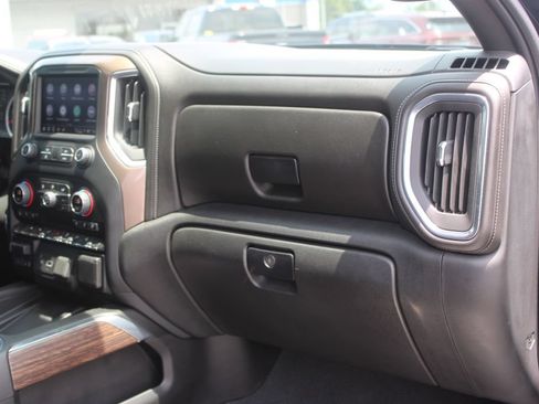 Used 2022 Chevrolet Silverado 1500 High Country w/ Safety Package II AWD/4WD image 32