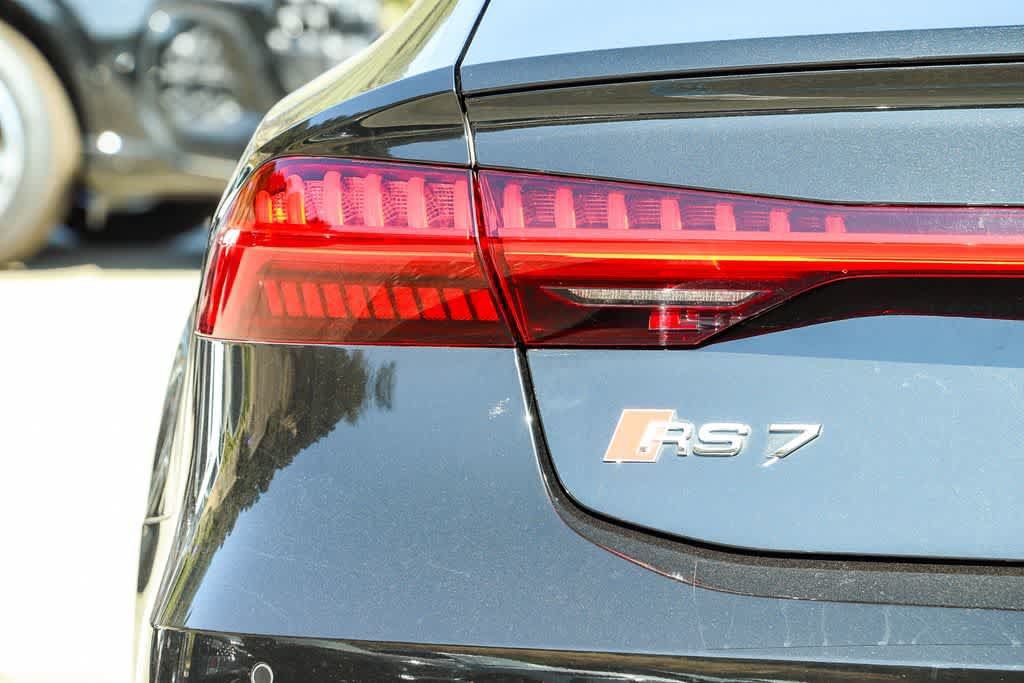 Used 2024 Audi RS 7 Performance w/ Executive Package AWD/4WD image 7