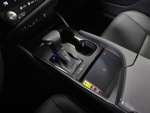 Certified 2024 Lexus ES 350 w/ Premium Package image 27