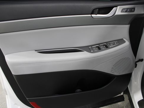 Used 2025 Hyundai Palisade SEL FWD image 6