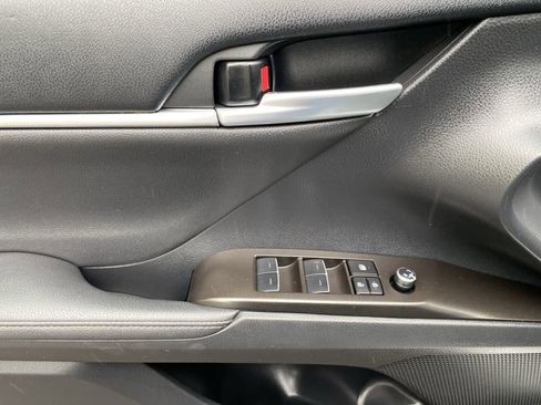 Used 2024 Toyota Camry XLE w/ Navigation Package AWD/4WD image 18