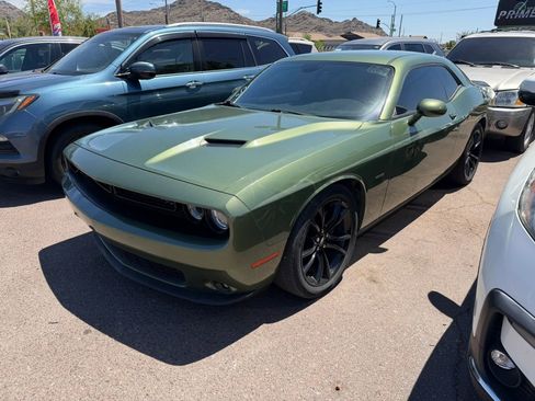 Used 2018 Dodge Challenger R/T w/ Blacktop Package RWD image 1