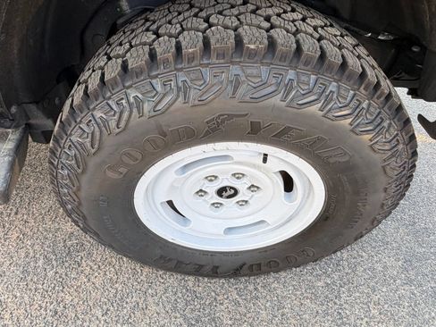 Used 2026 Ford Bronco Heritage Edition AWD/4WD image 13