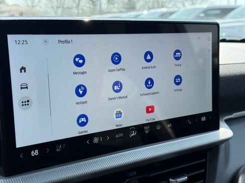 Used 2025 Ford Explorer ST-Line w/ ST-Line Street Pack image 31