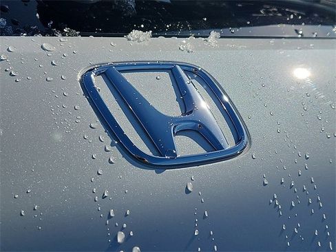 Used 2023 Honda HR-V LX image 28