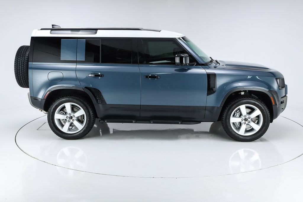Used 2026 Land Rover Defender 110 S AWD/4WD image 10