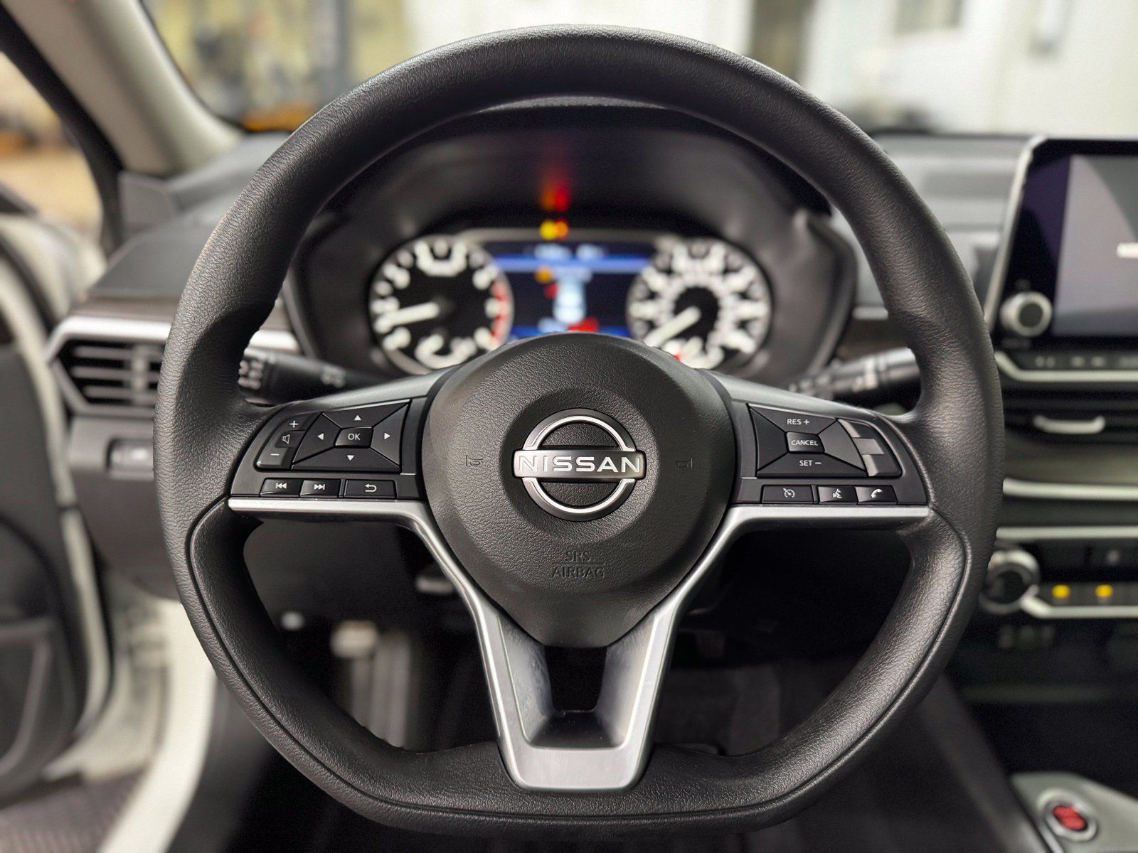 Certified 2025 Nissan Altima 2.5 SV FWD image 23