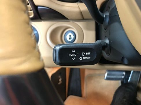 Used 2008 Porsche 911 Turbo AWD/4WD image 28