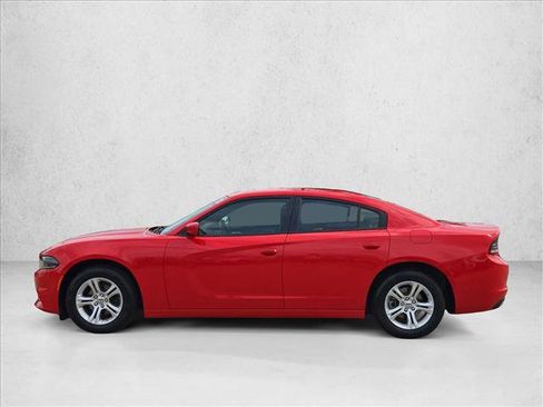 Used 2022 Dodge Charger SXT image 9