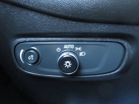 Certified 2024 Chevrolet Equinox RS w/ LPO, Floor Liner Package image 10