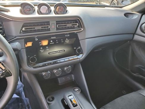 Certified 2024 Nissan Z Performance w/ Floor Mat Package image 20