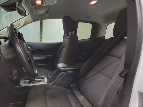Used 2022 Chevrolet Colorado LT w/ Fleet Safety Package RWD image 19