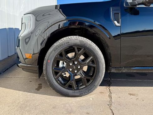 New 2026 Ford Maverick Lobo AWD/4WD image 34
