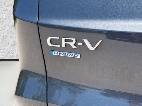 Used 2025 Honda CR-V Sport image 11