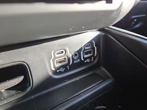 Certified 2022 RAM 1500 Big Horn image 24