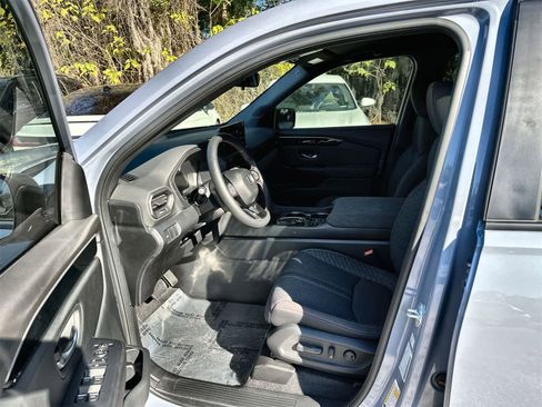 Used 2026 Honda Pilot Sport image 2