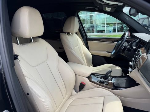 Used 2019 BMW X3 xDrive30i w/ Driving Assistance Package AWD/4WD image 19