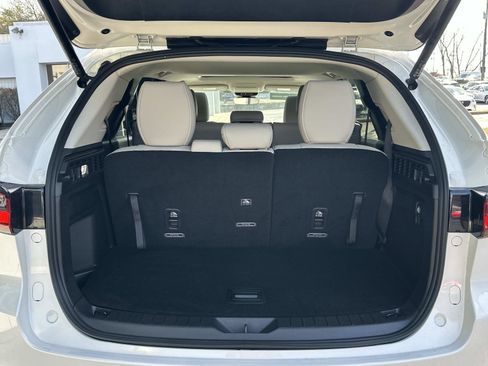 Certified 2025 MAZDA CX-90 Plug-In Hybrid w/ Preferred image 15