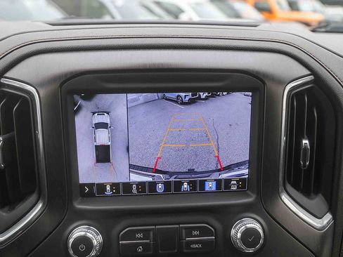 Used 2022 GMC Sierra 2500 AT4 w/ AT4 Premium Plus Package image 21