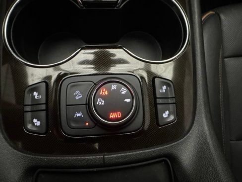 Used 2020 GMC Acadia AT4 w/ Driver Alert Package II AWD/4WD image 39