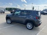 Certified 2023 Jeep Renegade Latitude image 5