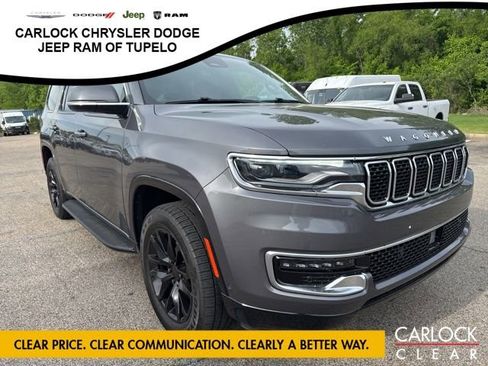Used 2022 Jeep Wagoneer Series II AWD/4WD image 4
