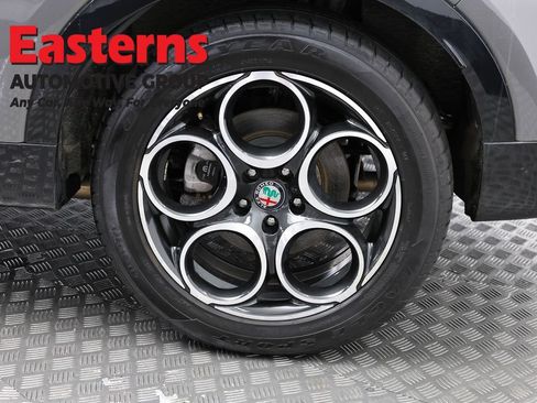 Used 2024 Alfa Romeo Tonale Ti AWD/4WD image 31
