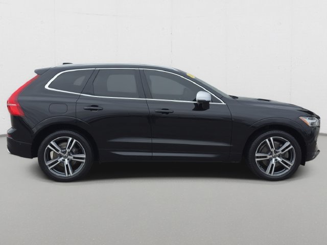 Used 2018 Volvo XC60 T6 R-Design w/ Convenience Package AWD/4WD image 4