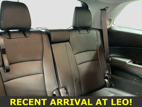 Used 2021 Honda Pilot Touring image 28