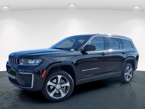 New 2026 Jeep Grand Cherokee L Limited AWD/4WD image 2