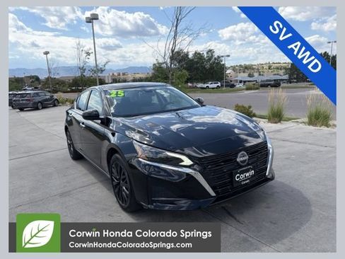 Used 2025 Nissan Altima 2.5 SV w/ SV Special Edition Package AWD/4WD image 1