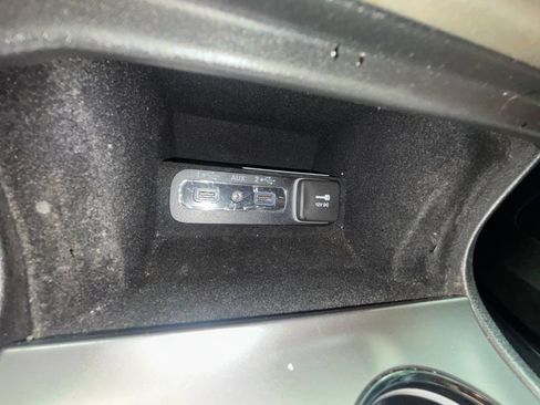Used 2021 Jeep Grand Cherokee Laredo X RWD image 18