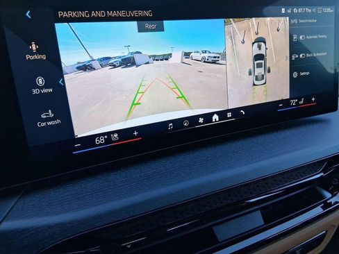 Used 2026 BMW 330i Sedan w/ Convenience Package image 24