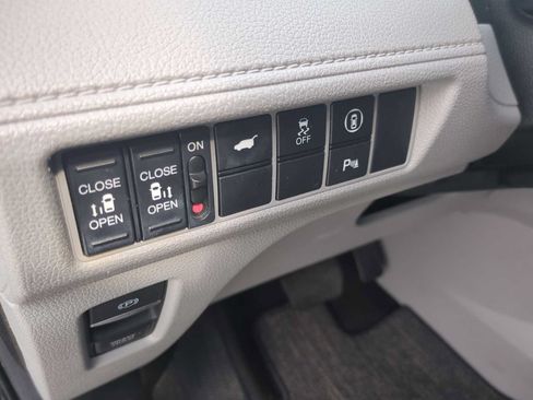 Used 2022 Honda Odyssey Elite image 34