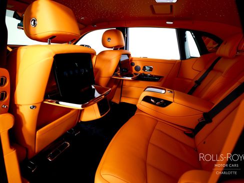 New 2026 Rolls-Royce Phantom Sedan image 20