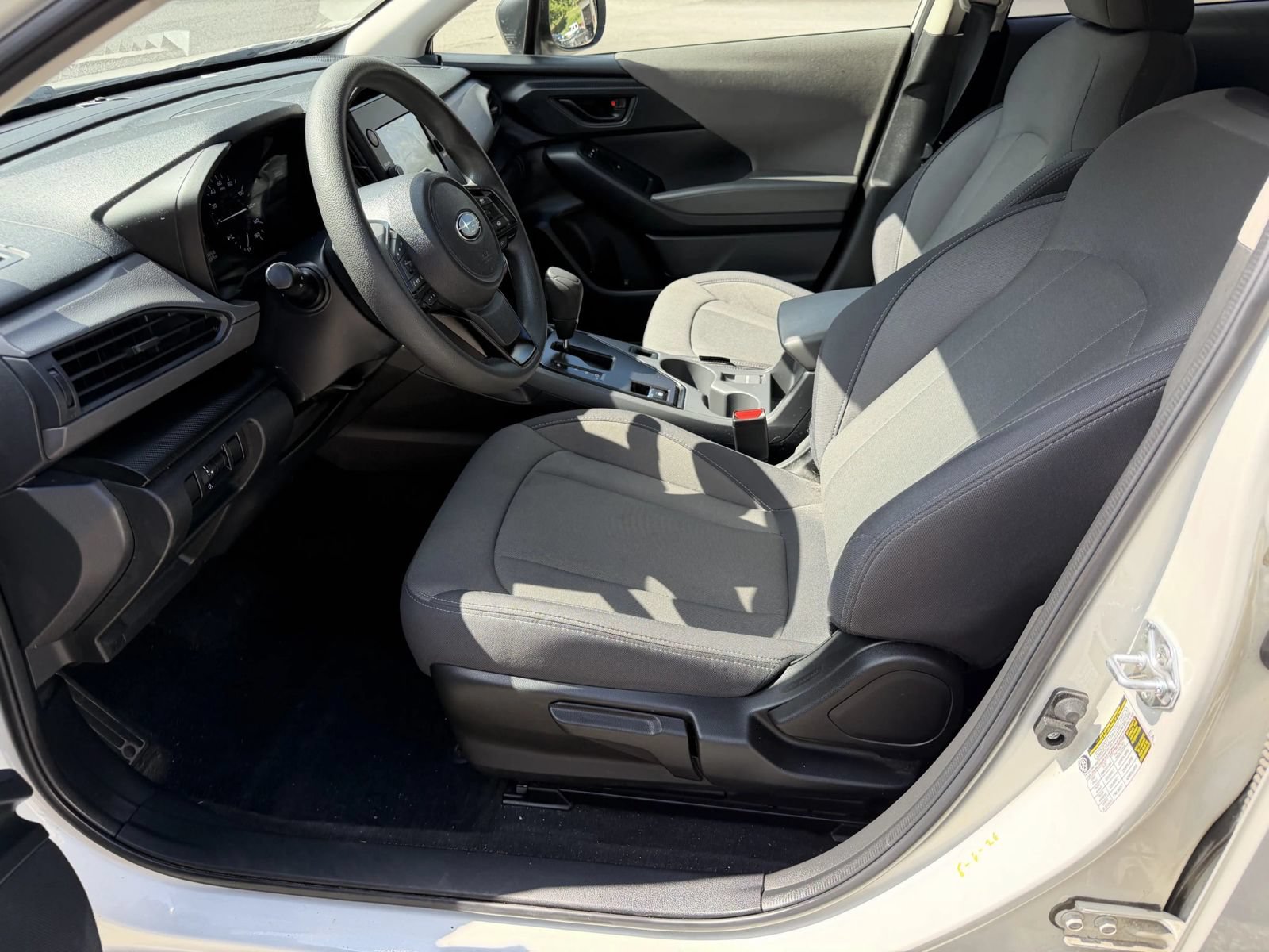 Used 2025 Subaru Crosstrek 2.0i AWD/4WD image 8