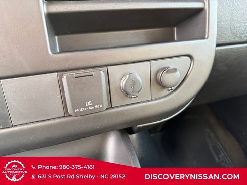 Used 2017 Chevrolet Express 3500 LT w/ LT Preferred Equipment Group image 18