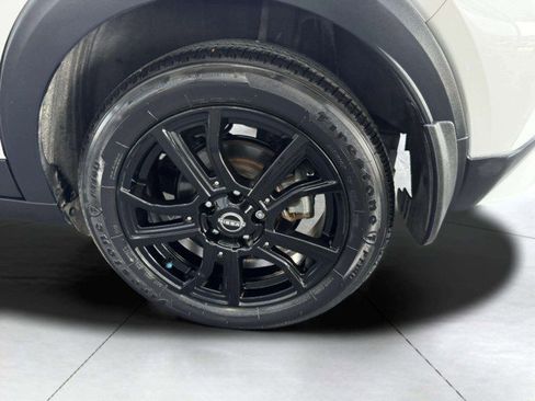 Used 2024 Nissan Kicks SR image 53