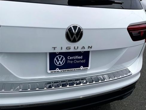 Certified 2023 Volkswagen Tiguan S FWD image 18