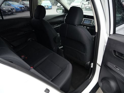 Used 2023 Nissan Kicks S FWD image 29