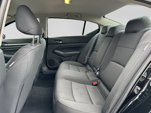 Used 2022 Nissan Altima 2.5 SV AWD/4WD image 18